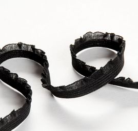 Krajková guma pruženka ozdobná volánky černá