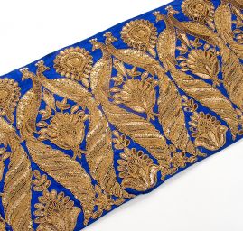 Sametová vyšívaná stuha široká 25 cm modrá