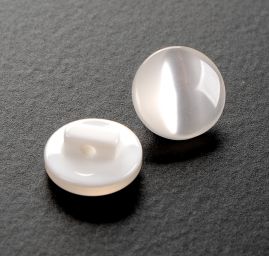 Knoflík umělá perleť s krčkem plochý 20" slonová kost