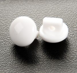 Knoflík půlkulatý bílý s krčkem plast 15"
