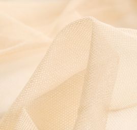 Tyl bavlněný šatový tělové barvy