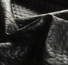 Podšívka prošev imitace kůže černý