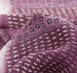 Šifon viskozový avantgardní motiv vínovočerný