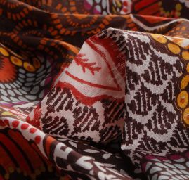 Etamín bavlna ornamenty/kěvty v zemitých tónech