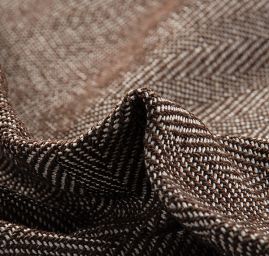 Kostýmovka Art Fabrics vzor rybí kost hnědá