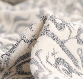Žakárová látka Art Fabrics Gotik smetanový/šedostříbrný